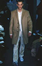 Load image into Gallery viewer, Helmut Lang AW1998 Wool Chesterfield Coat in Camel - Size 54