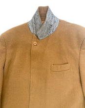 Load image into Gallery viewer, Helmut Lang AW1998 Wool Chesterfield Coat in Camel - Size 54